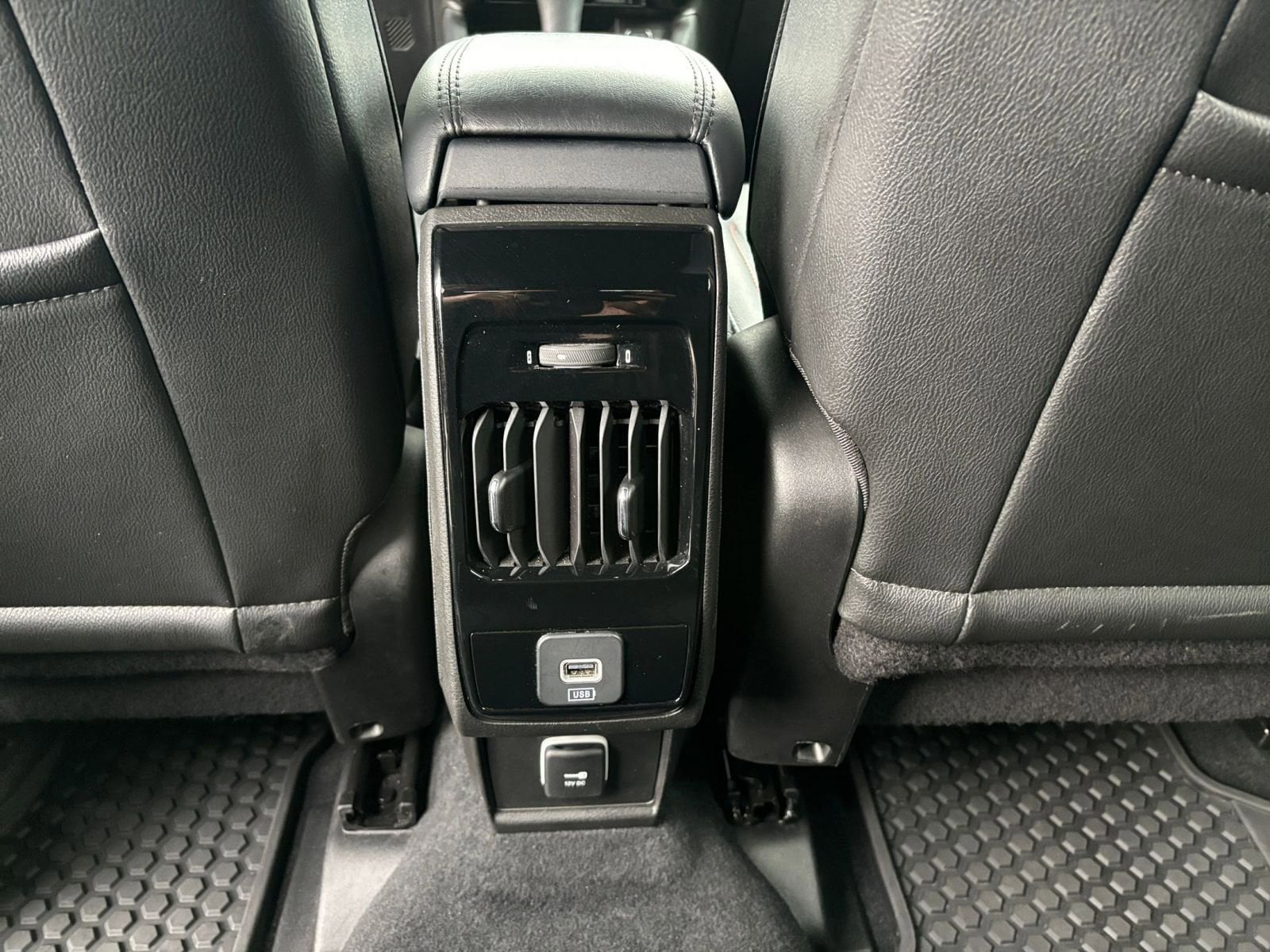 Thumbnail: 2025 Jeep Compass - 23