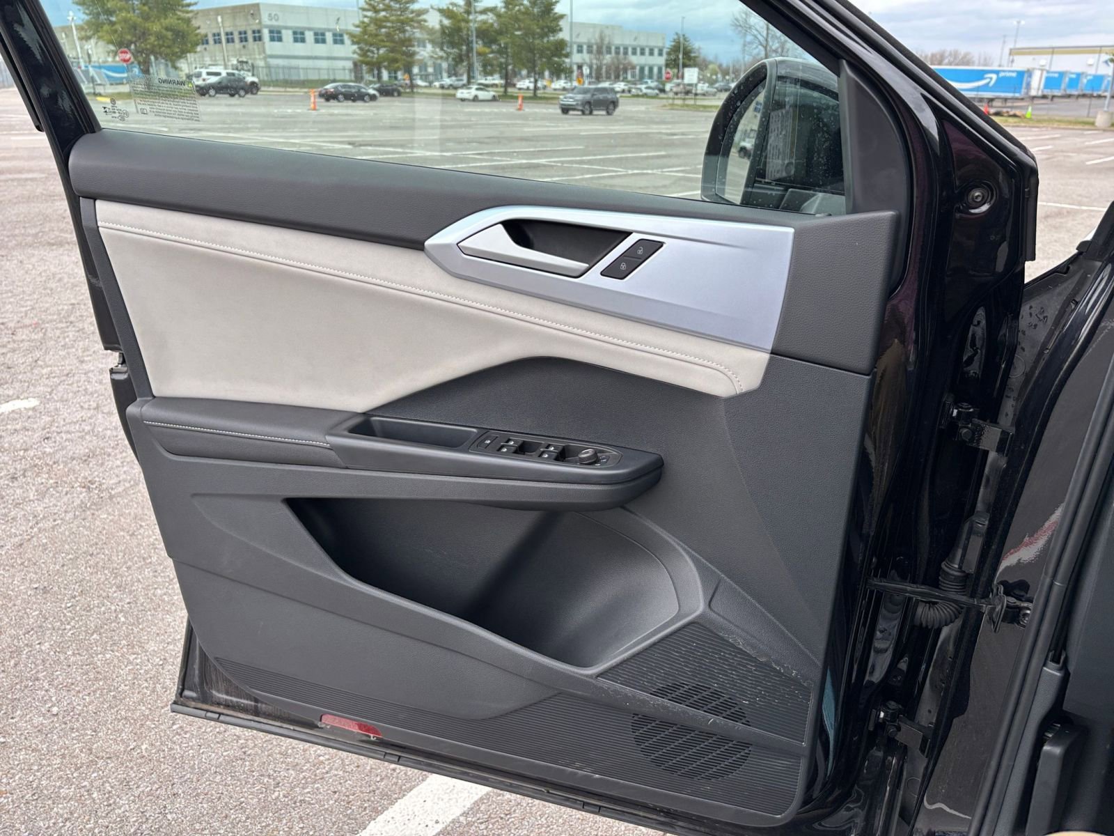 Thumbnail: 2025 Volkswagen Taos - 18