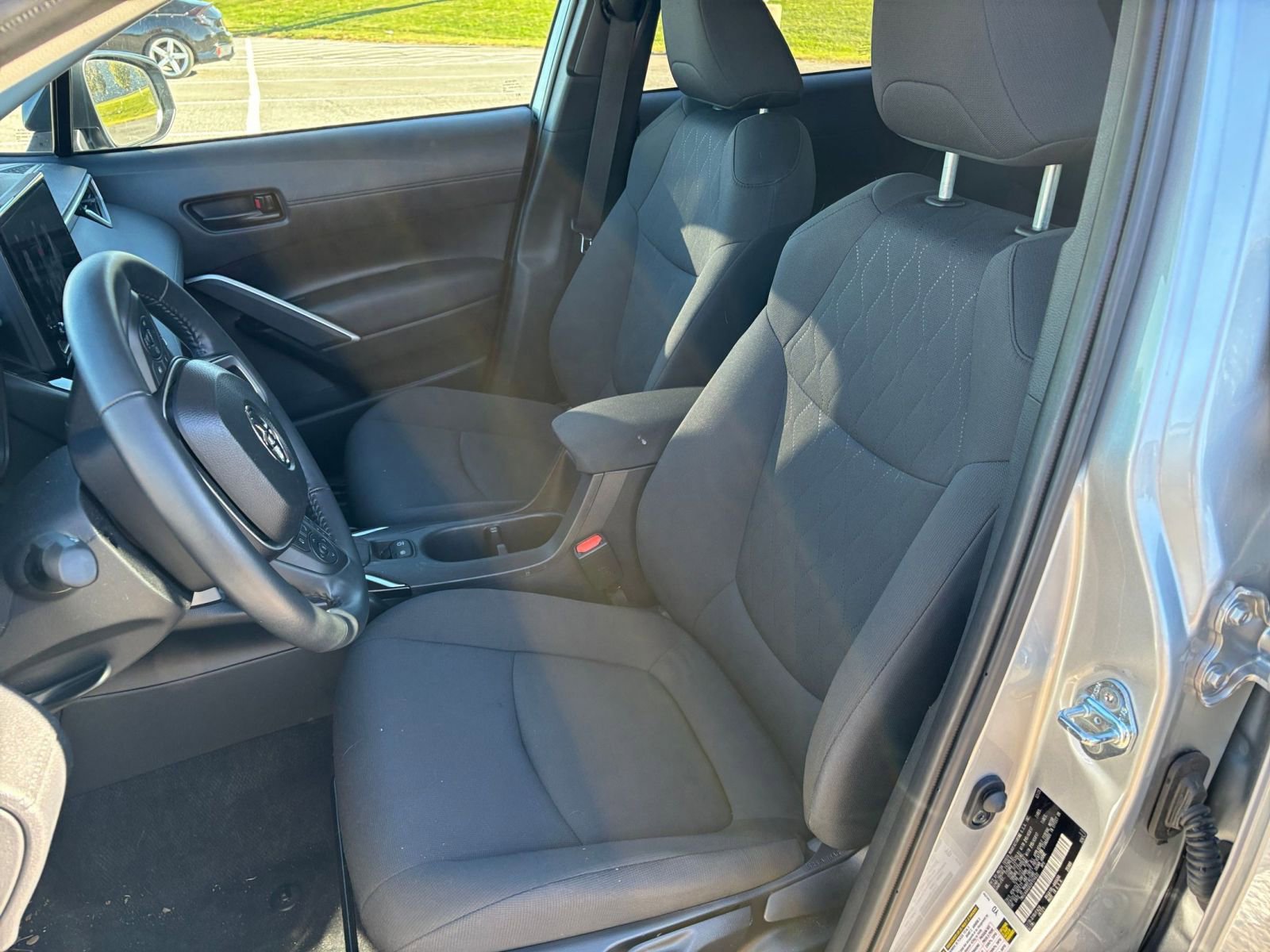 Thumbnail: 2025 Toyota Corolla Cross - 35