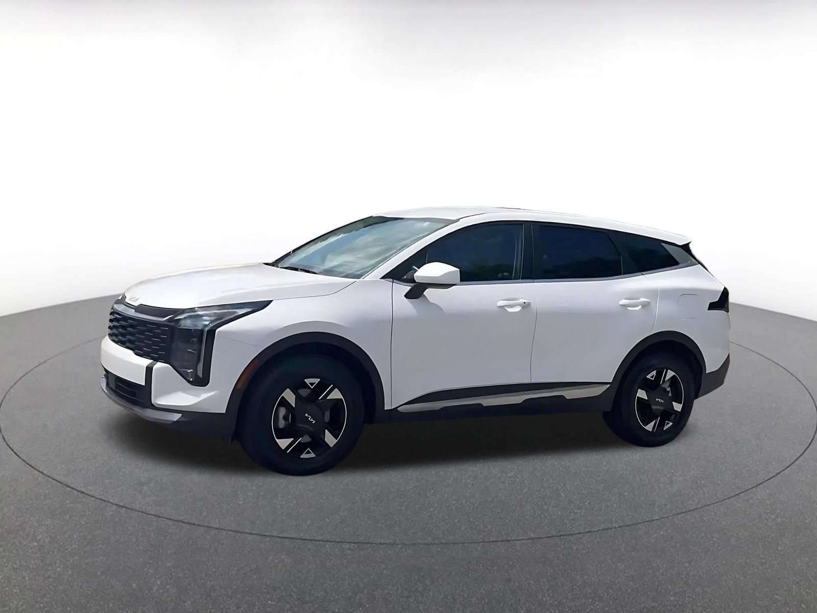 Thumbnail: 2026 Kia Sportage - 8