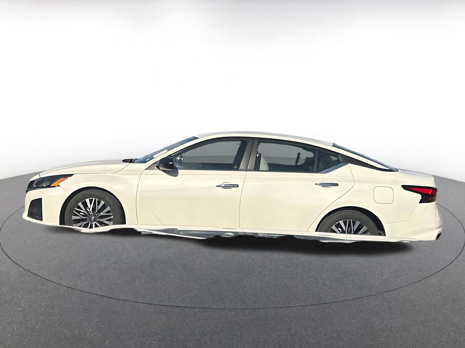 Thumbnail: 2025 Toyota Grand Highlander - 10