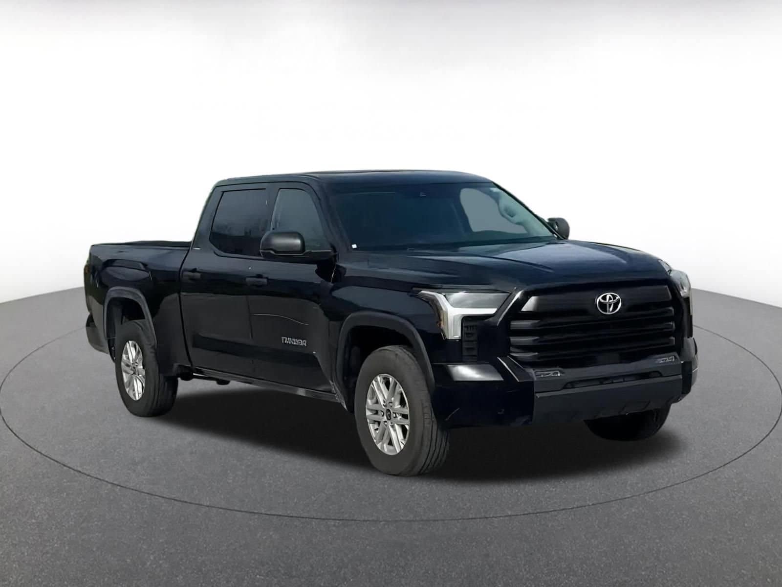 2022 Toyota Tundra SR5 3