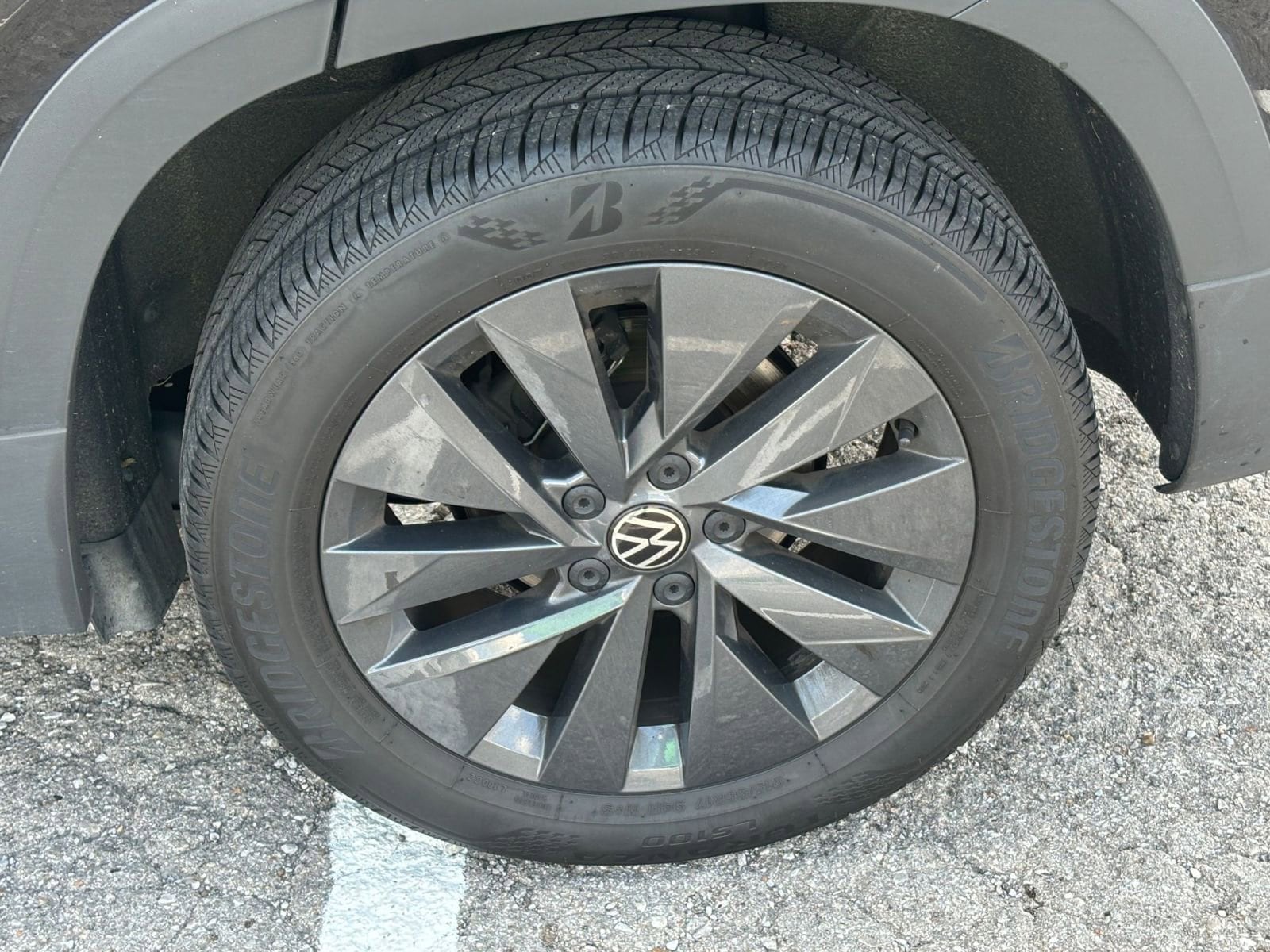 Thumbnail: 2024 Volkswagen Taos - 29