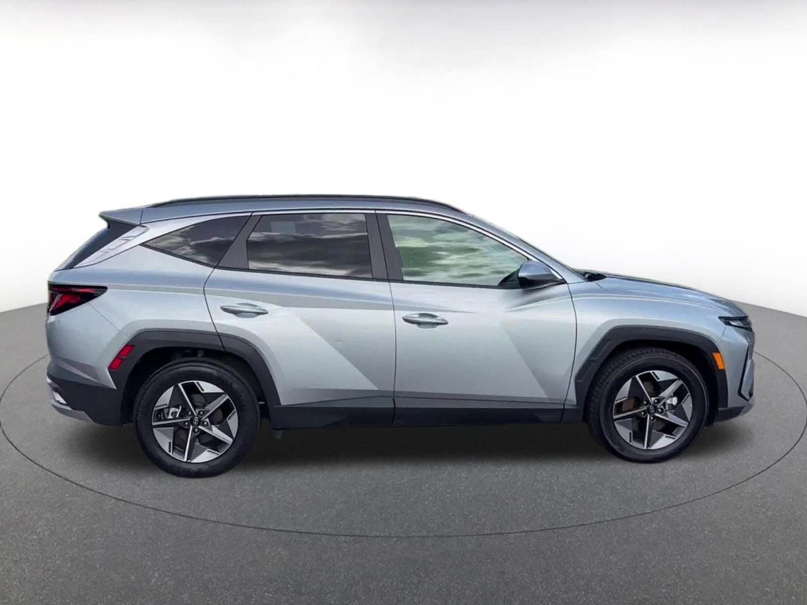 Thumbnail: 2025 Hyundai Tucson - 16