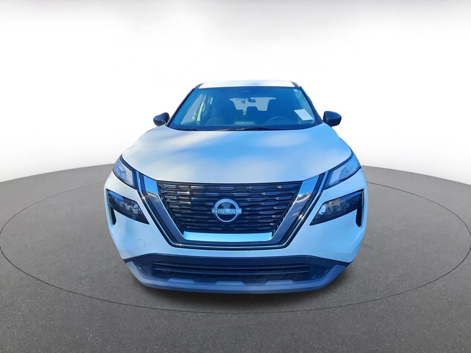 Thumbnail: 2023 Nissan Rogue - 2