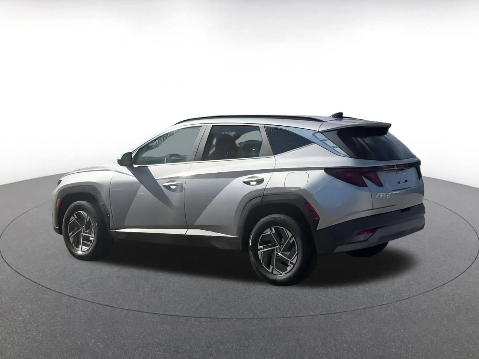 Thumbnail: 2025 Hyundai Tucson - 16
