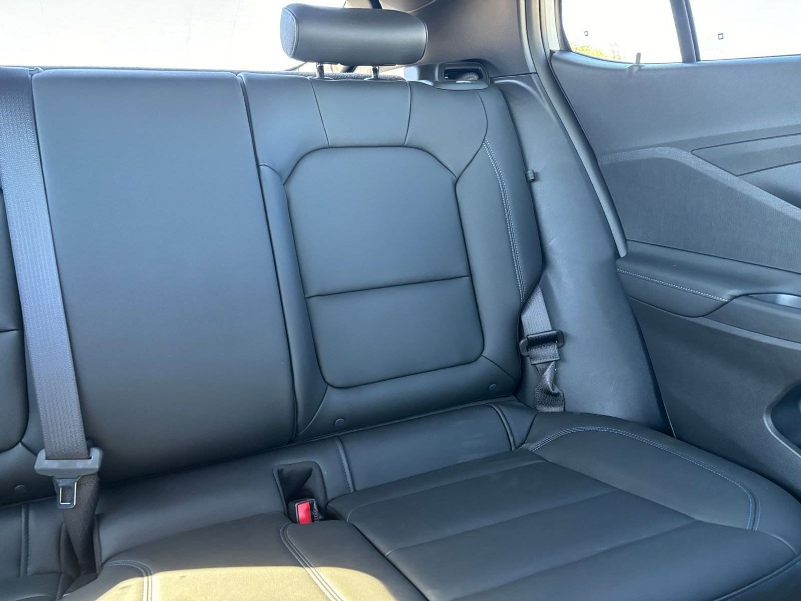 Thumbnail: 2025 Buick Envista - 35