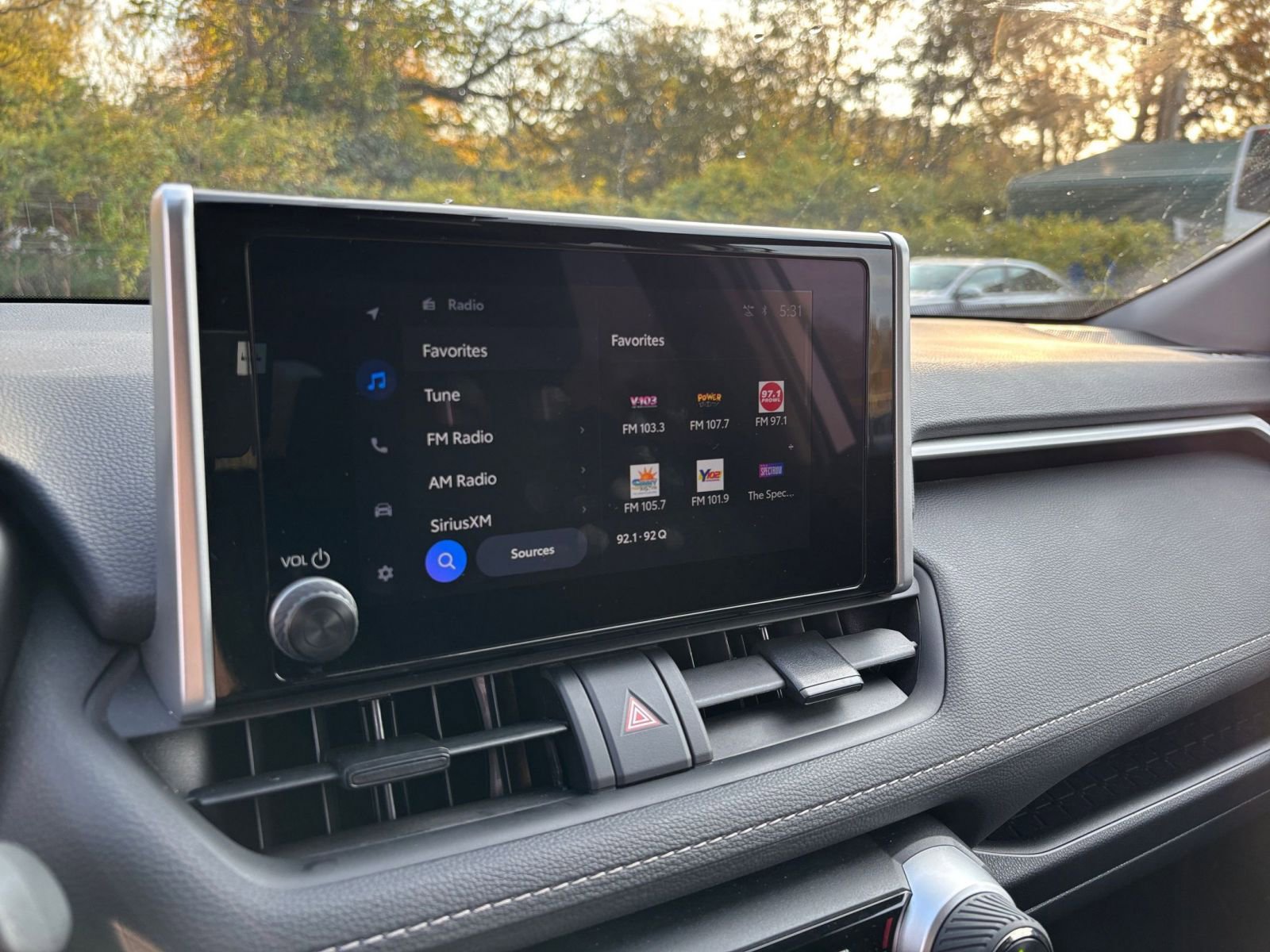 Thumbnail: 2025 Toyota RAV4 - 21