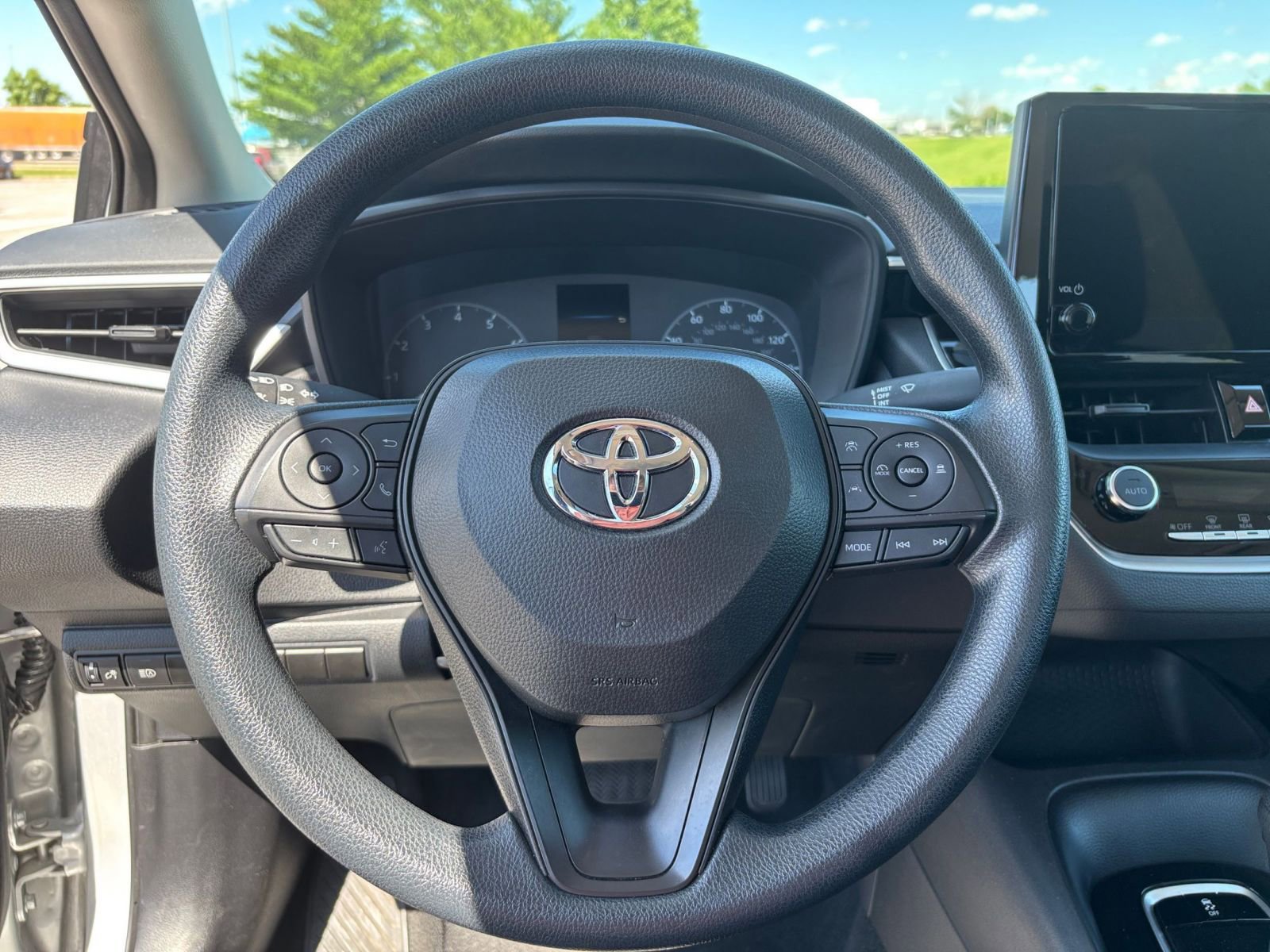 Thumbnail: 2024 Toyota Corolla - 32