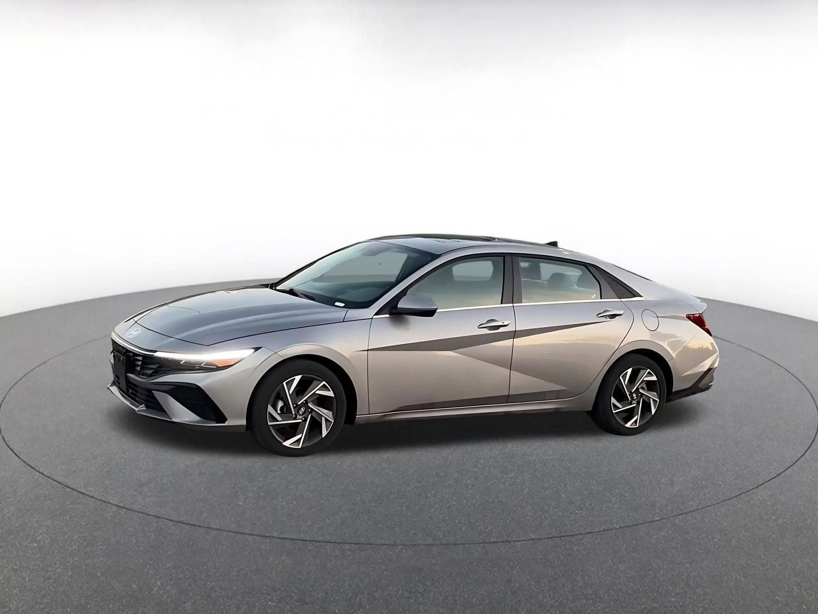 Thumbnail: 2025 Hyundai Elantra - 8