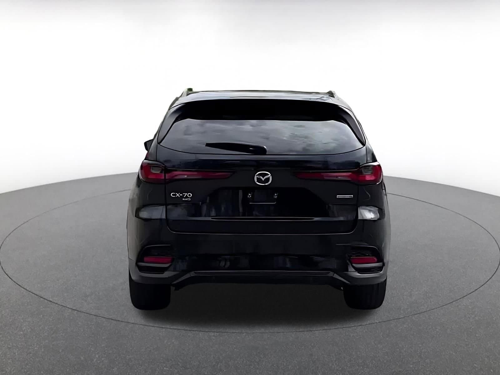 Thumbnail: 2025 Mazda CX-70 - 12