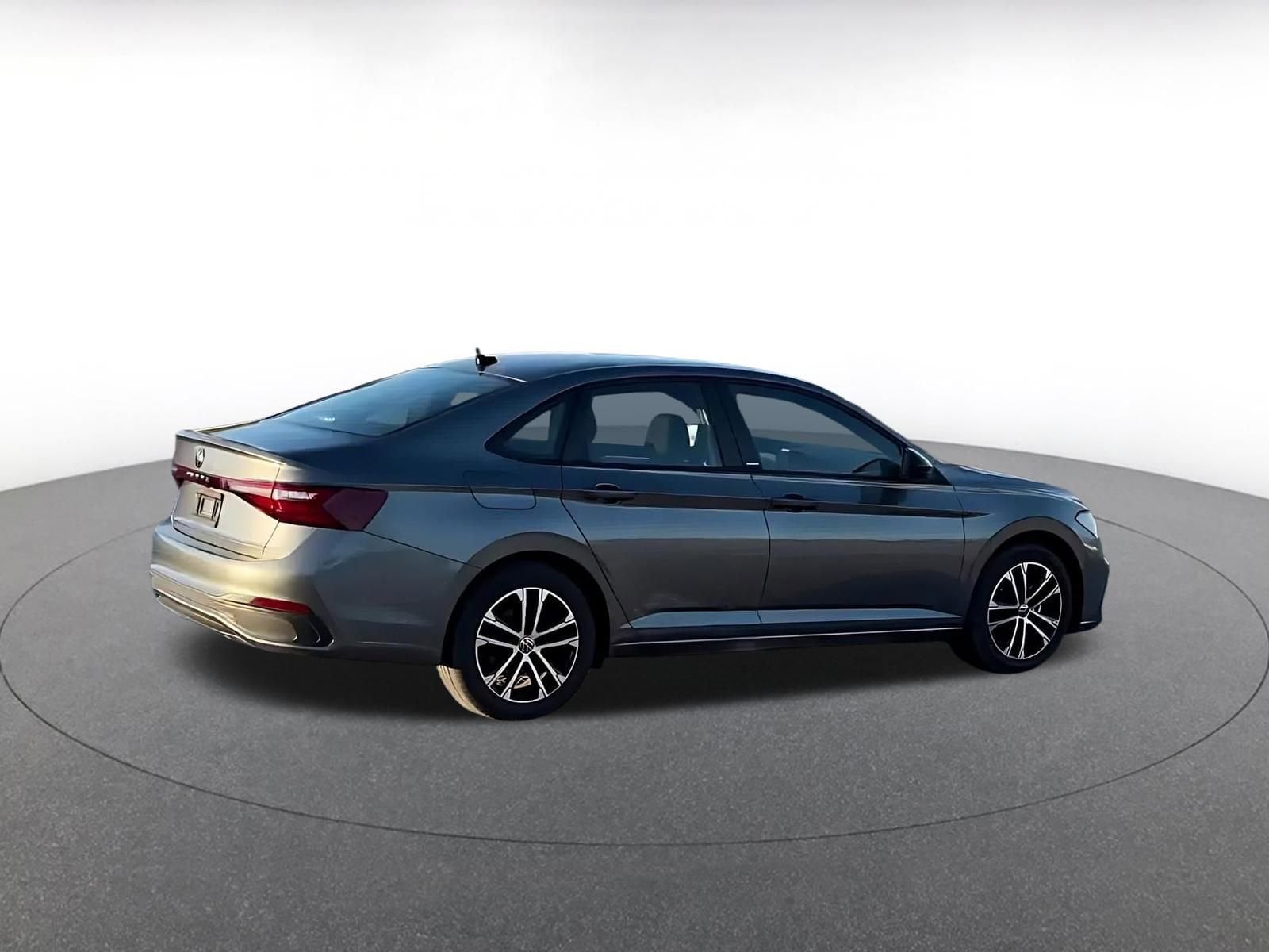 Thumbnail: 2025 Volkswagen Jetta - 14