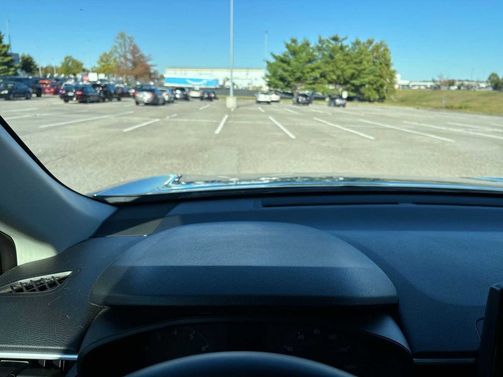 Thumbnail: 2025 Toyota Corolla Cross - 33