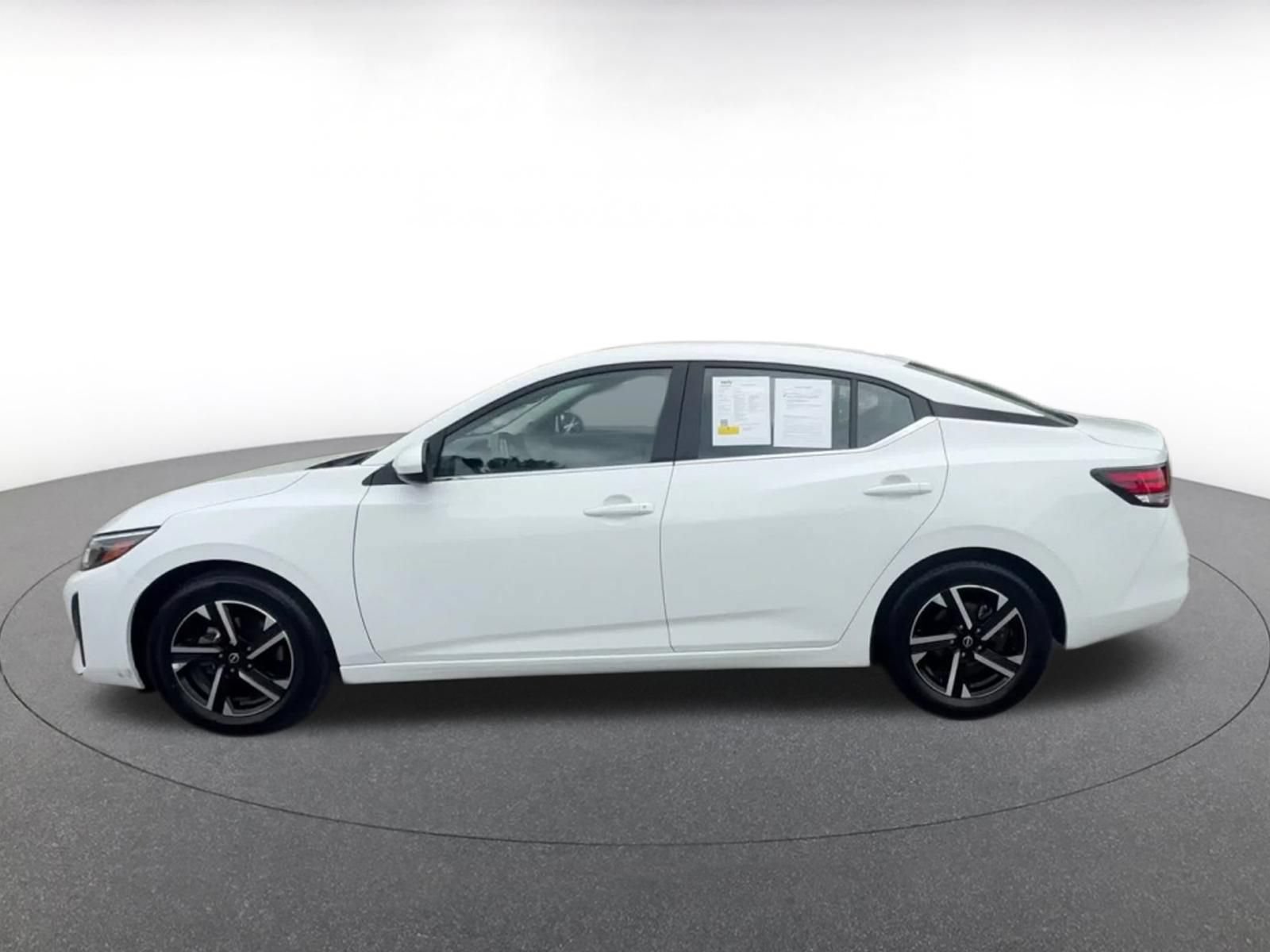 Thumbnail: 2025 Nissan Sentra - 8