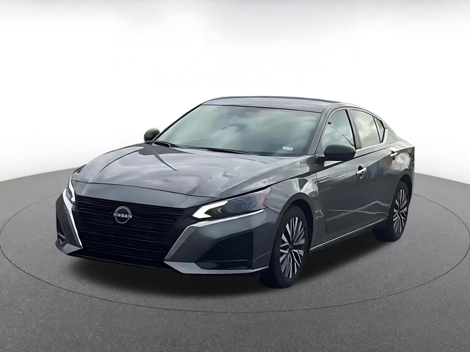 Thumbnail: 2025 Nissan Altima - 7