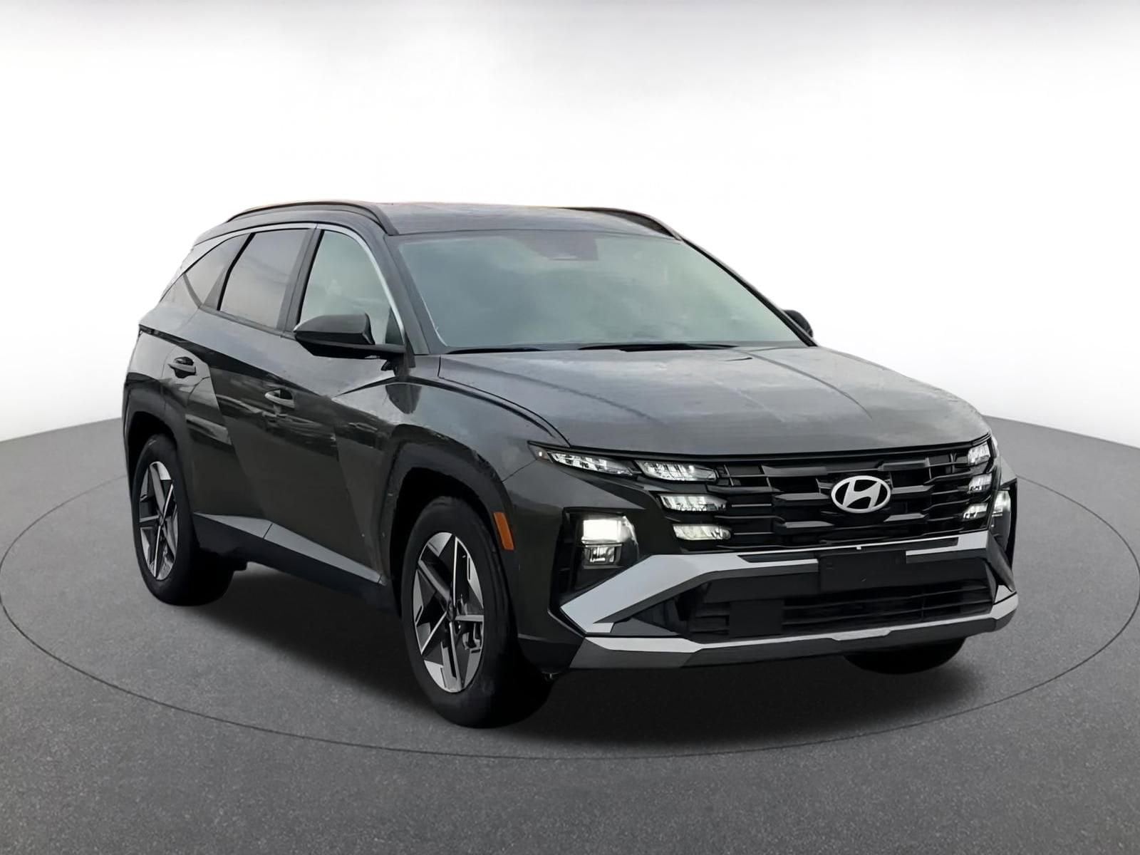 Thumbnail: 2025 Hyundai Tucson - 3