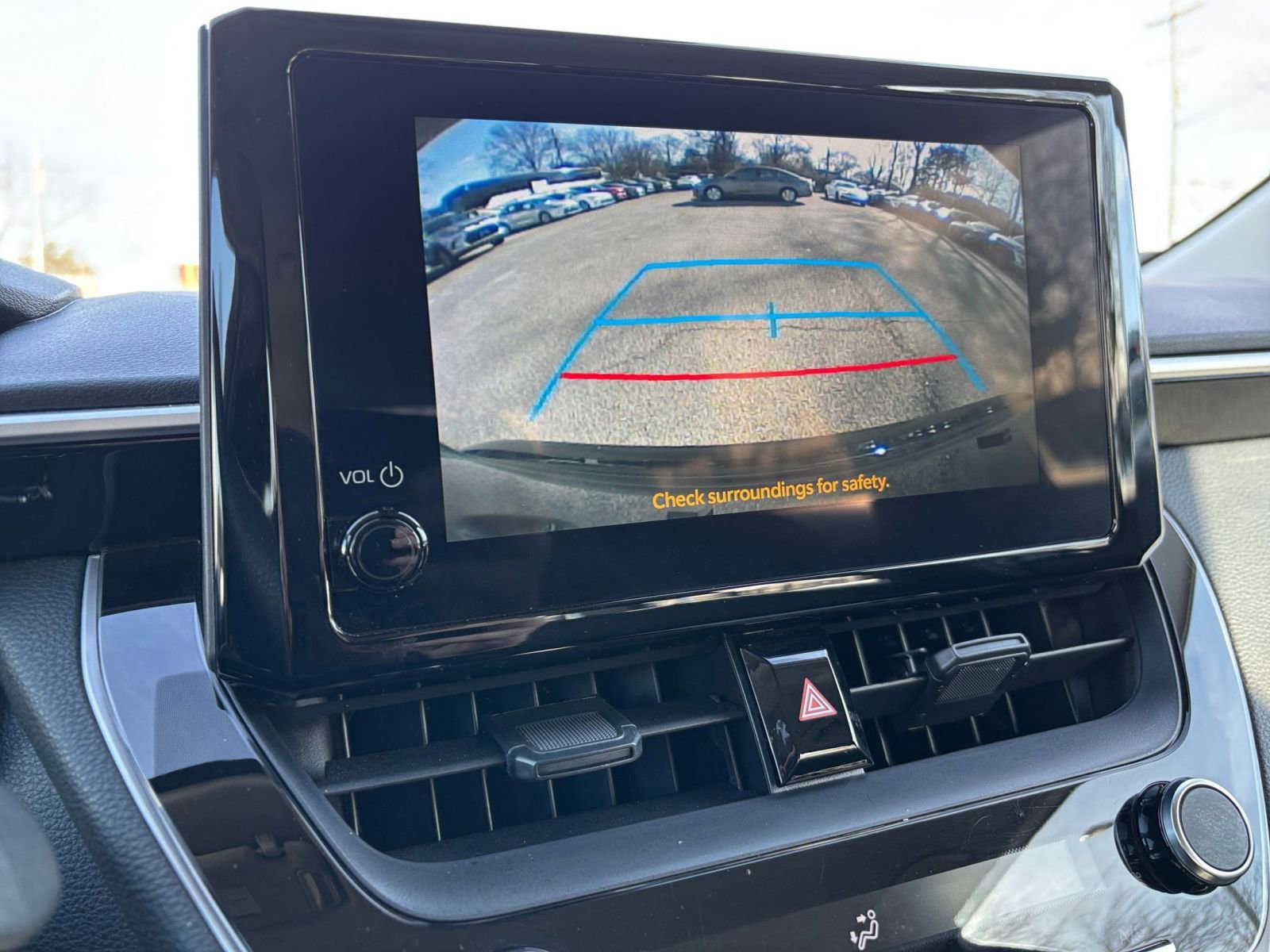 Thumbnail: 2025 Toyota Corolla - 17