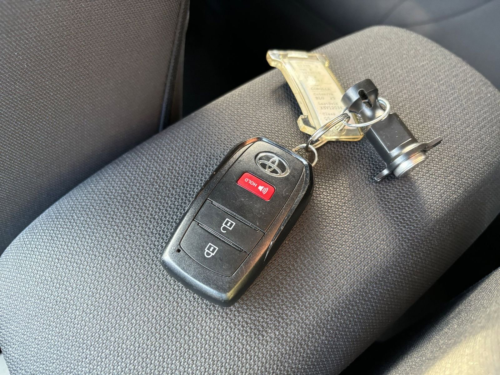 Thumbnail: 2025 Toyota Corolla Cross - 22