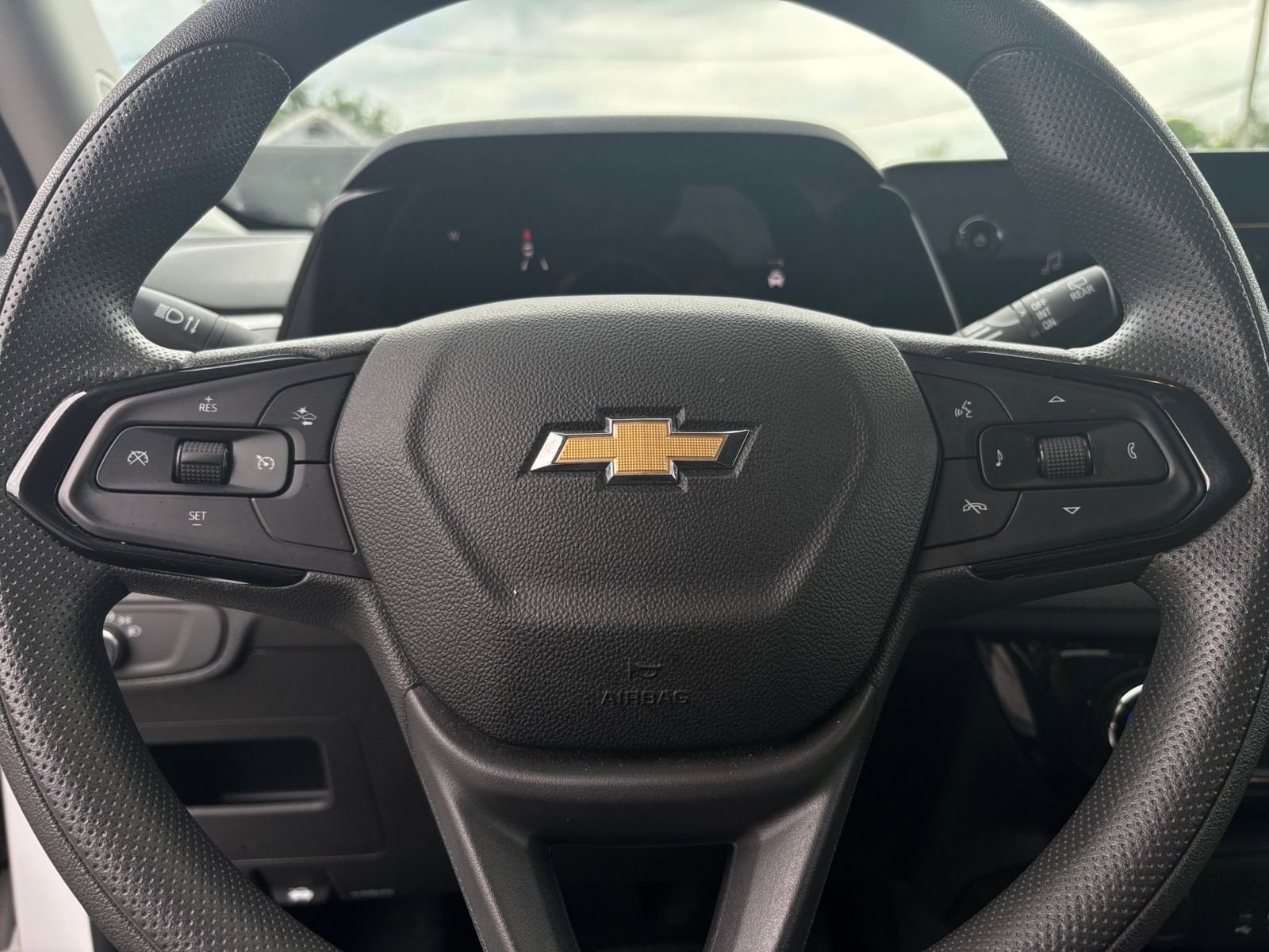 Thumbnail: 2025 Chevrolet TrailBlazer - 25
