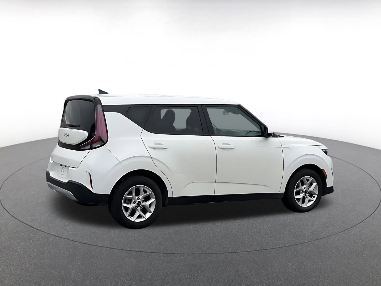 Thumbnail: 2025 Kia Soul - 15