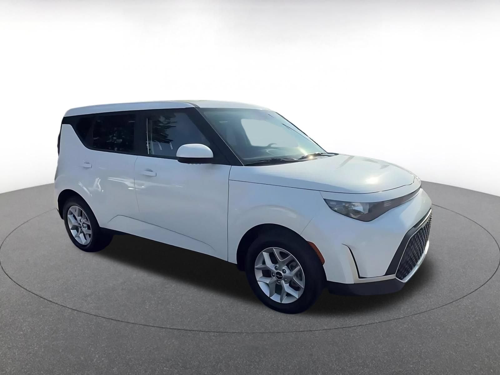 Thumbnail: 2025 Kia Soul - 2