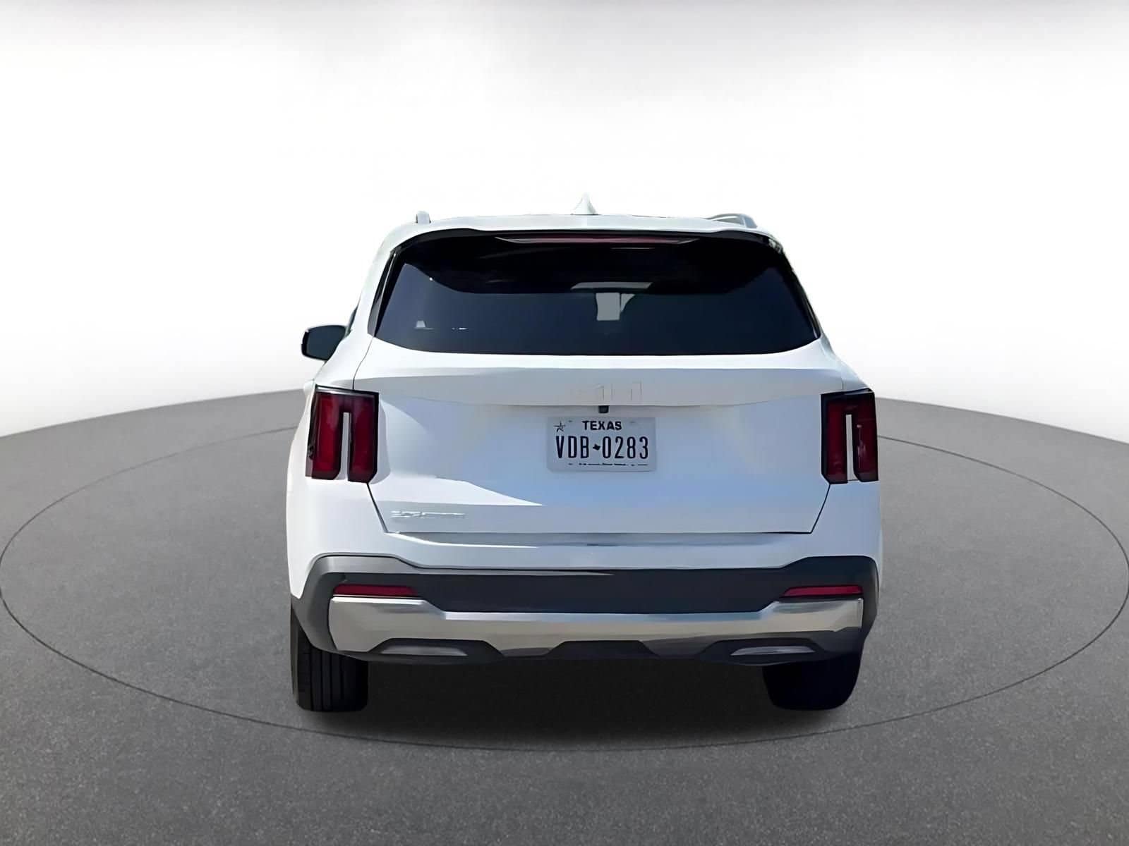 Thumbnail: 2024 Kia Sorento - 12