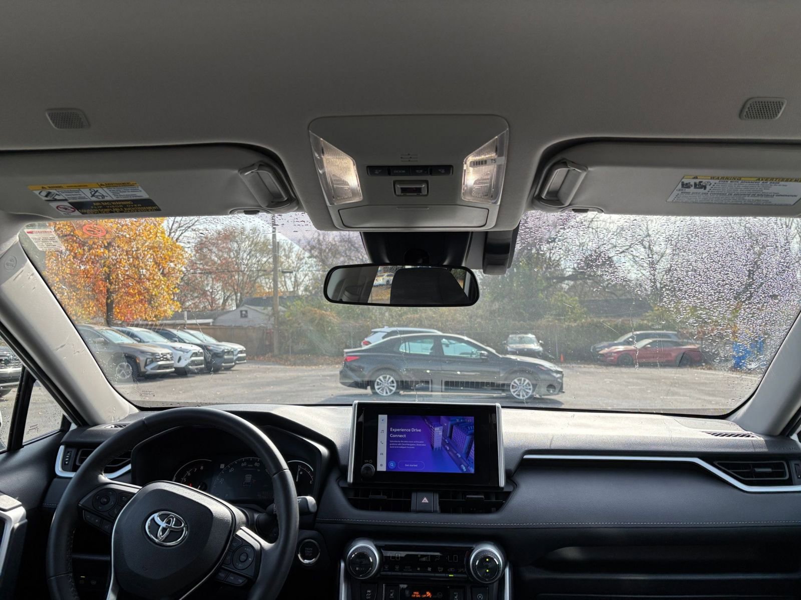 Thumbnail: 2025 Toyota RAV4 - 33