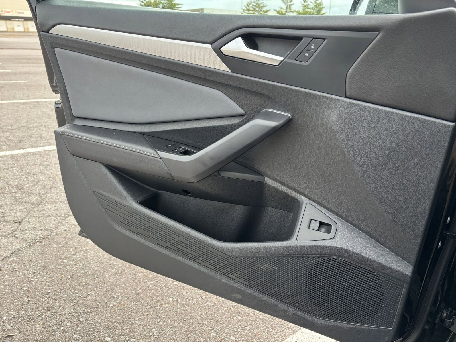 Thumbnail: 2025 Volkswagen Jetta - 18