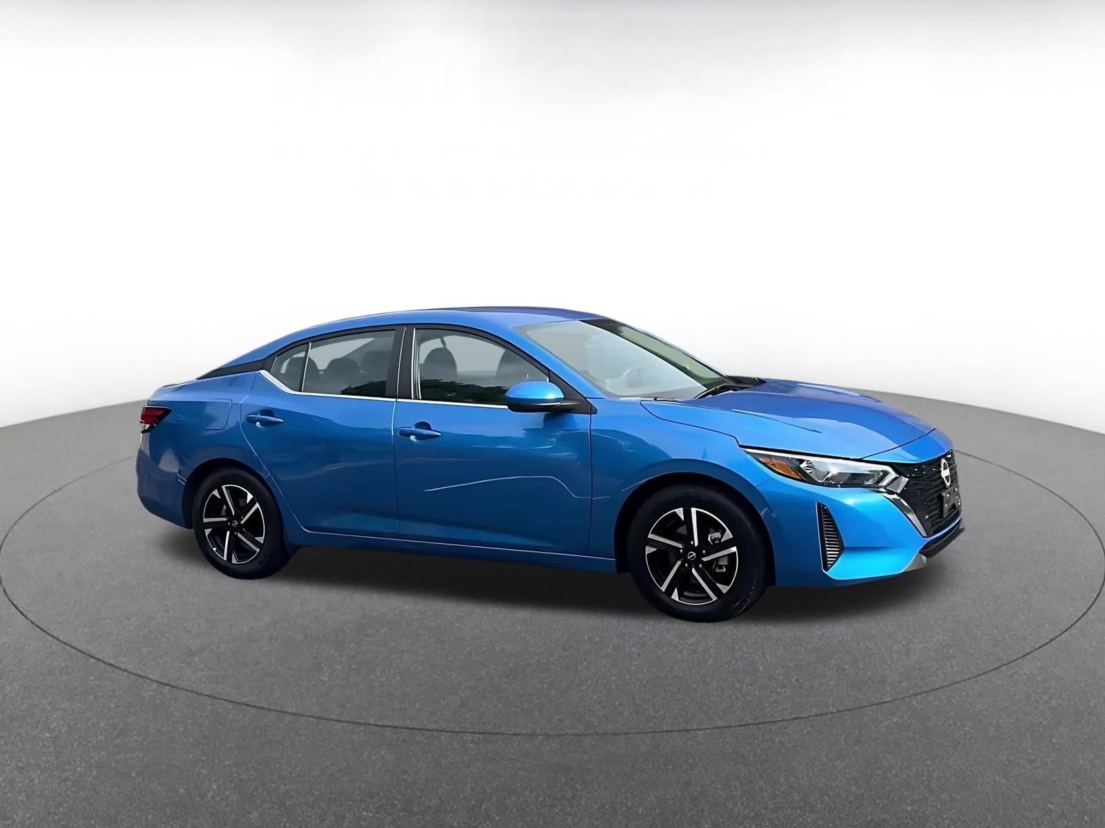 Thumbnail: 2025 Nissan Sentra - 2