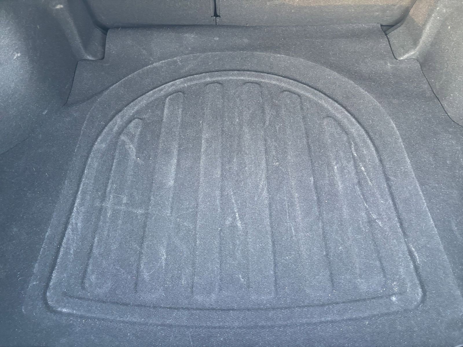 Thumbnail: 2025 Hyundai Elantra - 32