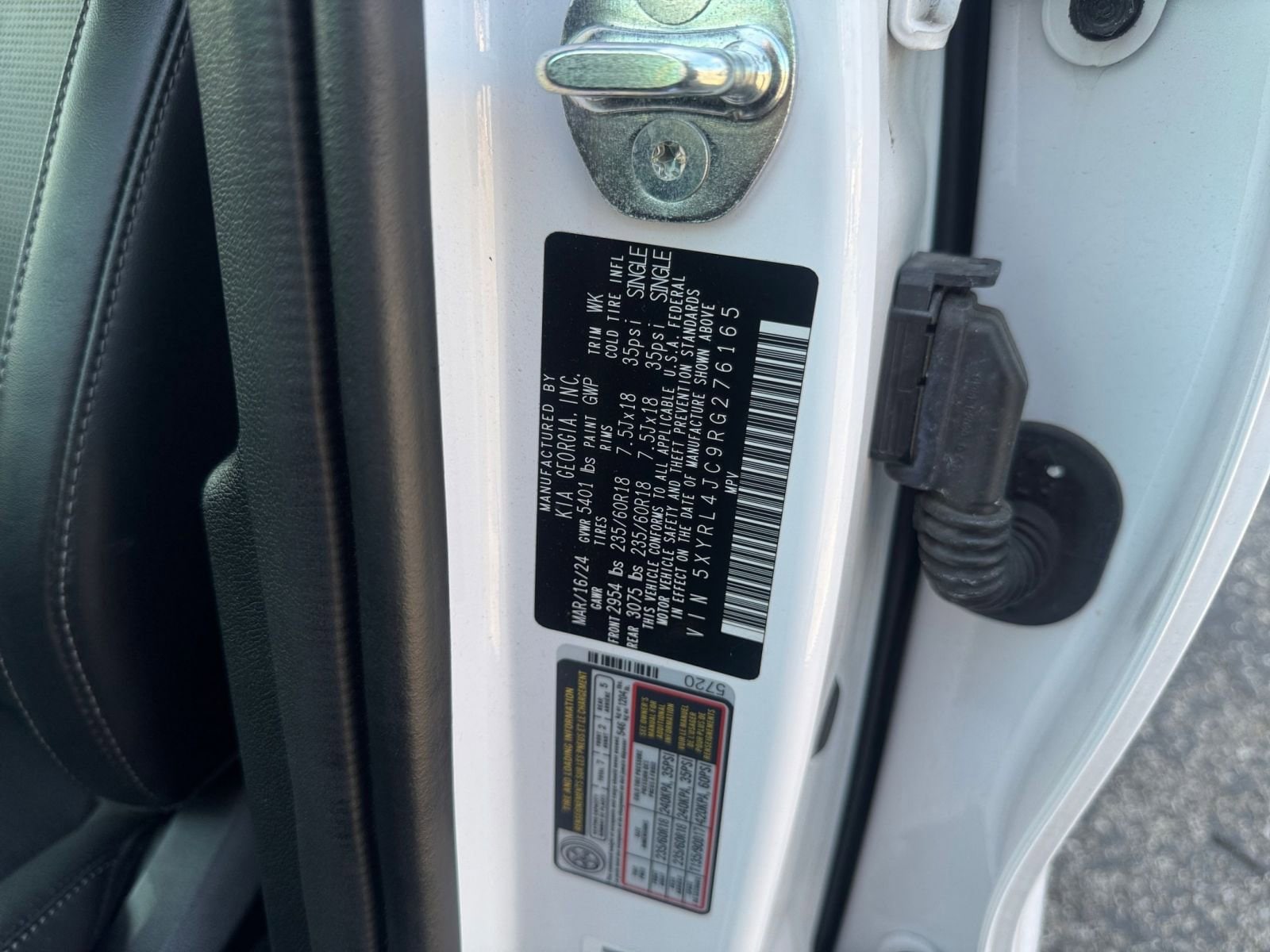 2024 Kia Sorento S 29