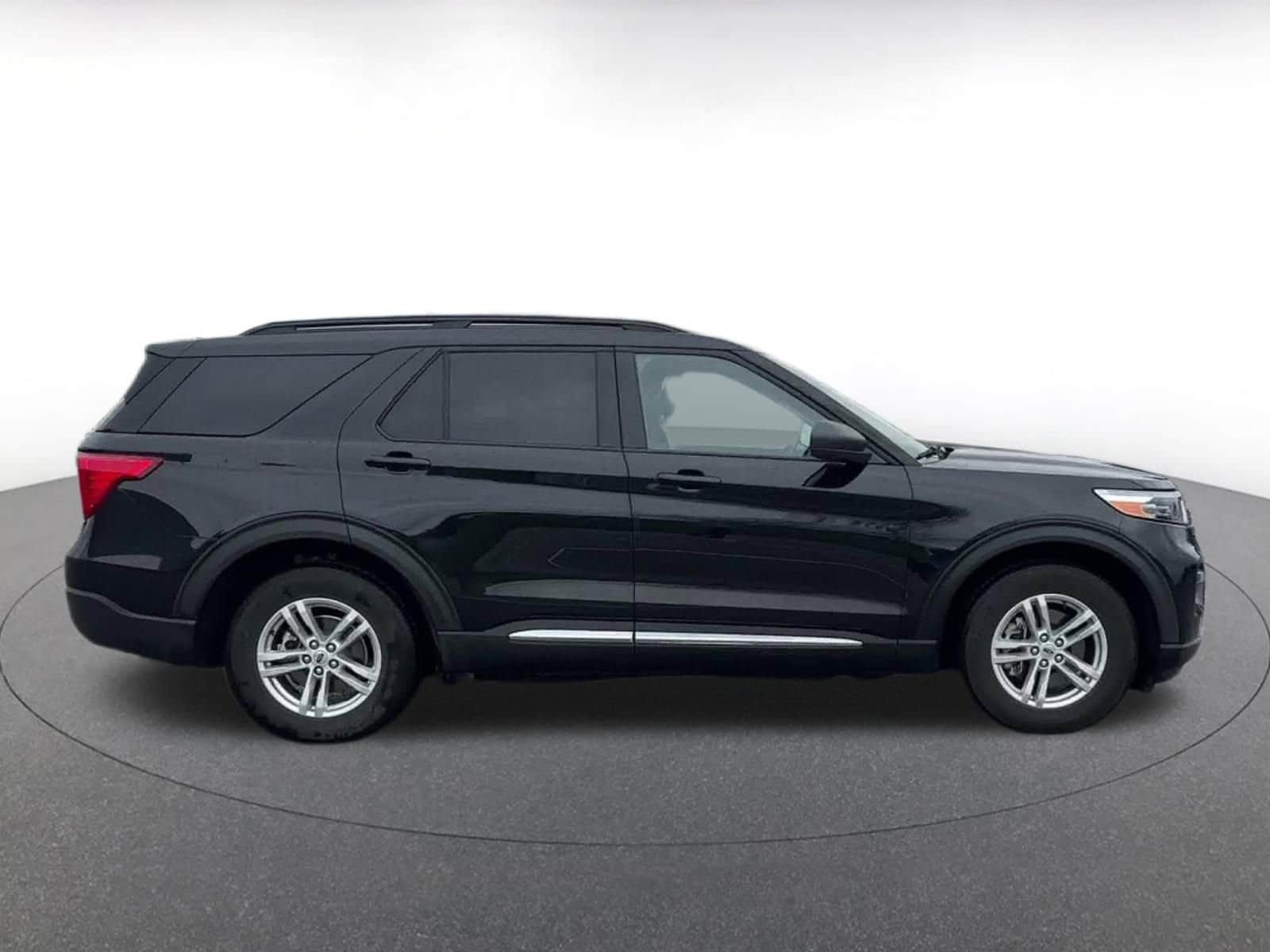 Thumbnail: 2023 Ford Explorer - 21