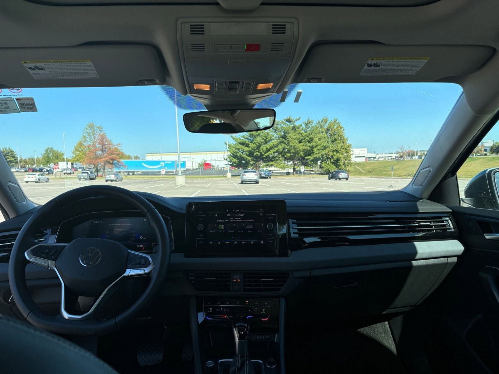 Thumbnail: 2025 Volkswagen Jetta - 32