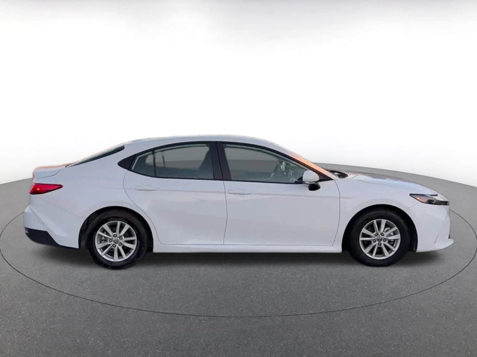 Thumbnail: 2025 Toyota Camry - 16