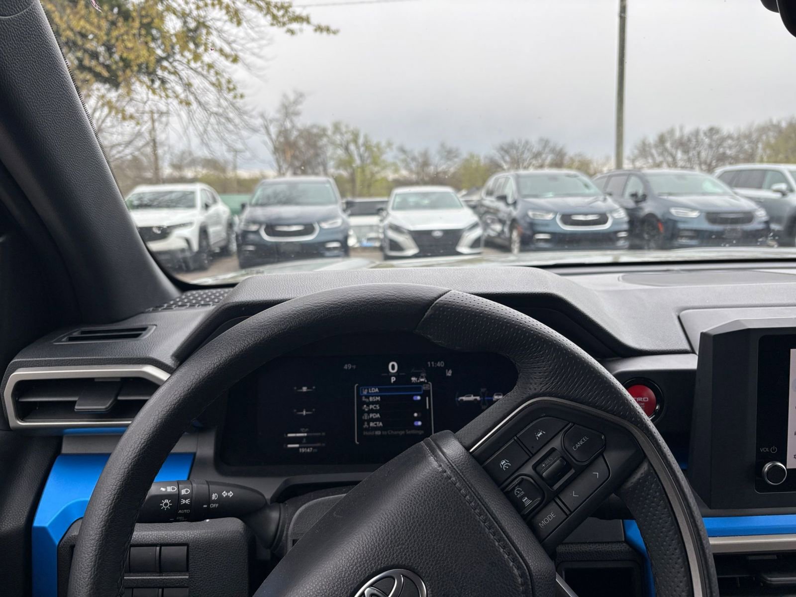 Thumbnail: 2025 Toyota Tacoma - 32