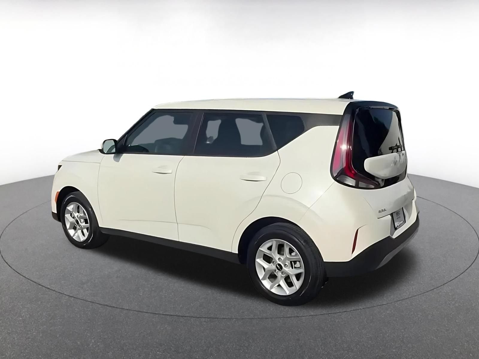 Thumbnail: 2025 Kia Soul - 10