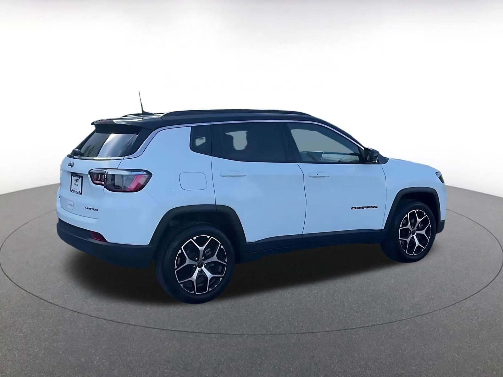 Thumbnail: 2025 Jeep Compass - 14