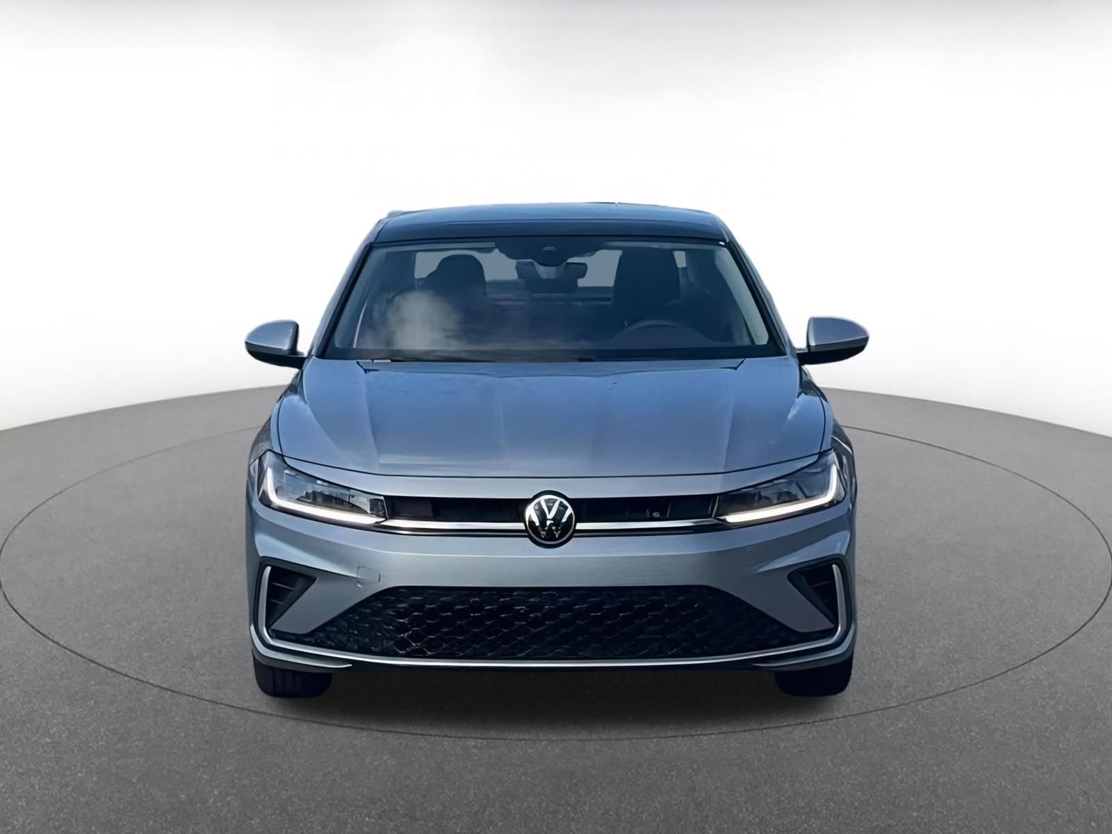 Thumbnail: 2025 Volkswagen Jetta - 4