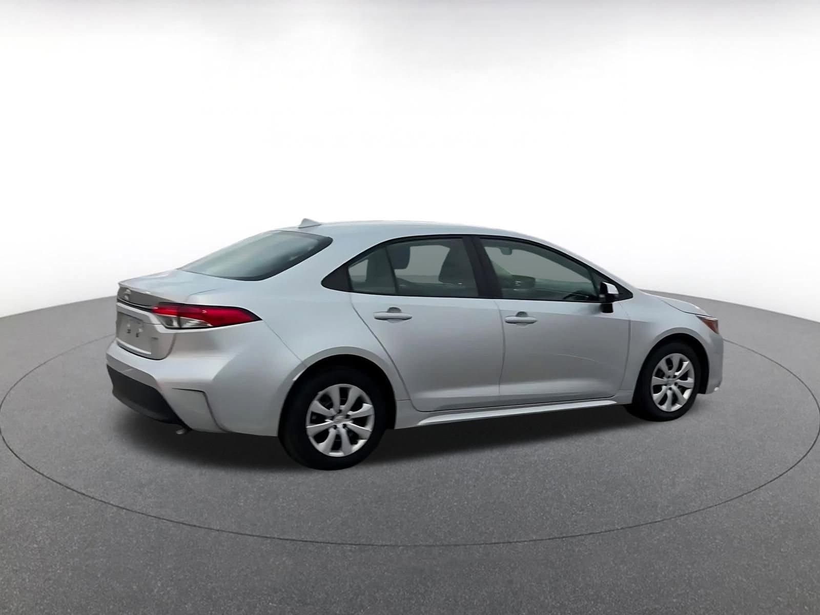 Thumbnail: 2025 Toyota Corolla - 15