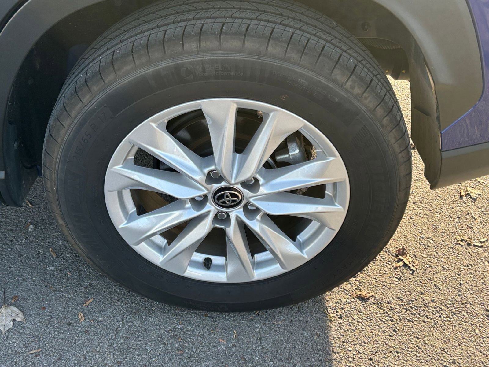 Thumbnail: 2025 Toyota Corolla Cross - 29