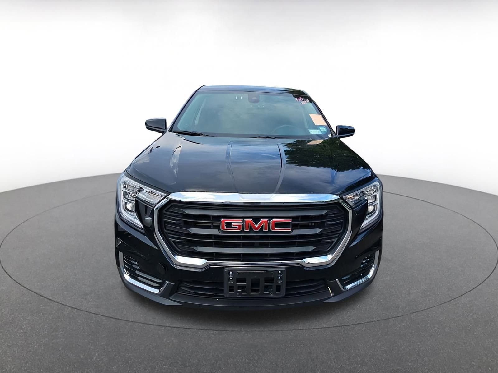 Thumbnail: 2024 GMC Terrain - 1