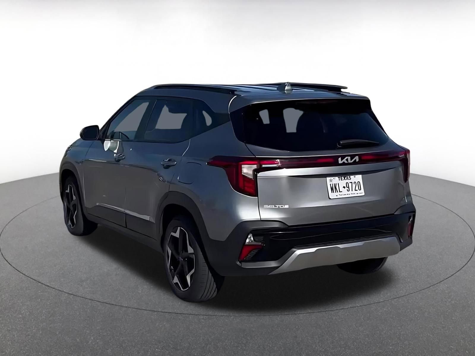 Thumbnail: 2025 Kia Seltos - 11