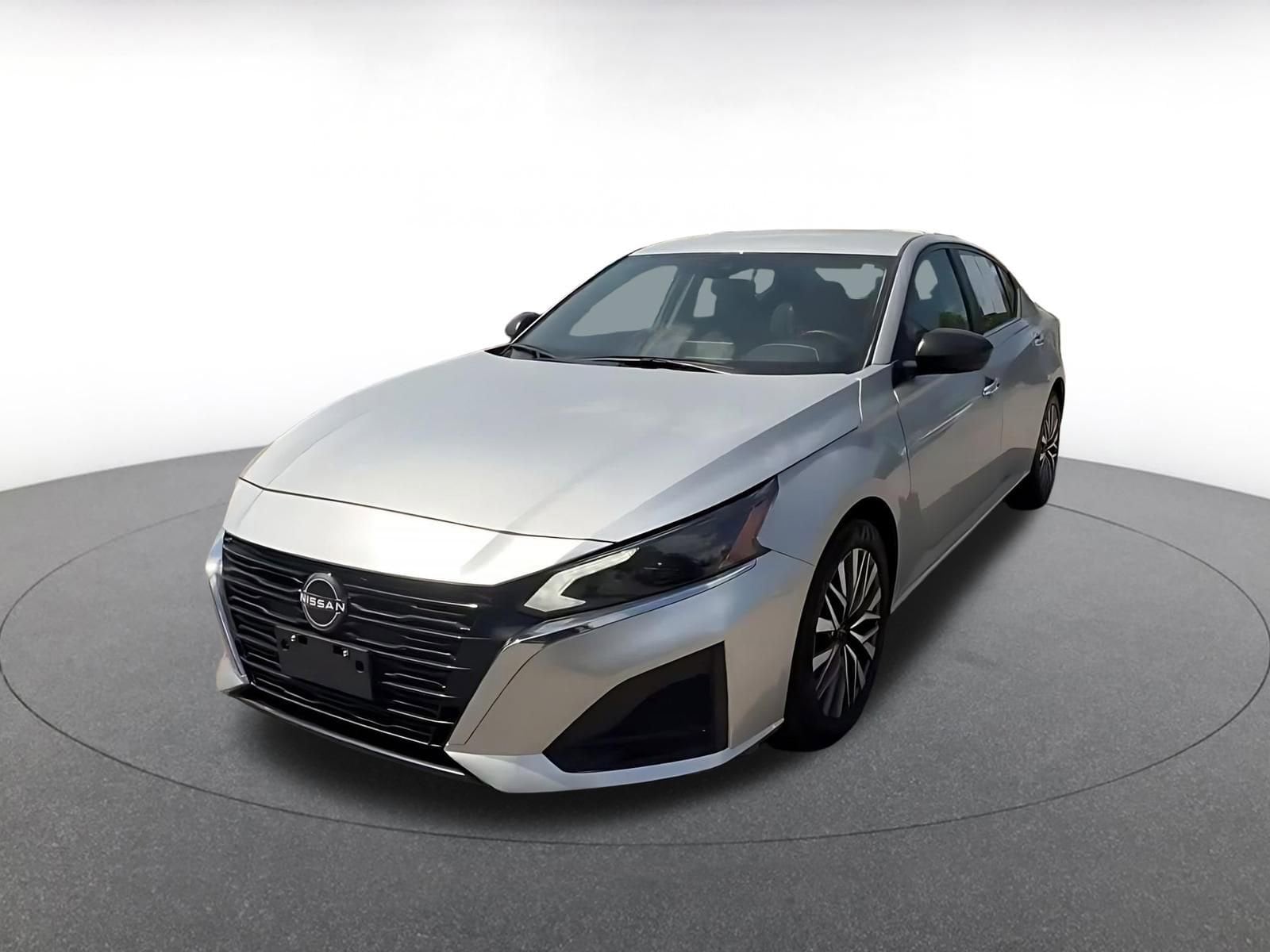 Thumbnail: 2024 Nissan Altima - 7