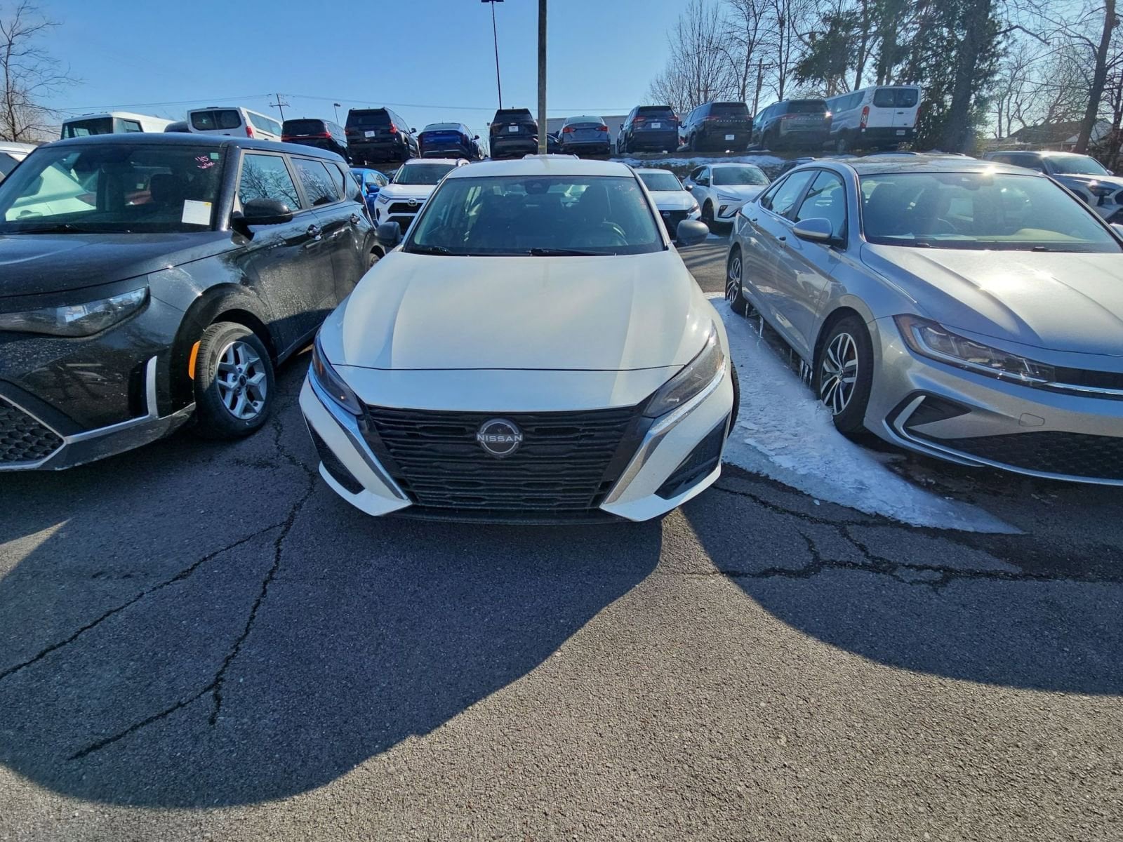 Thumbnail: 2025 Nissan Altima - 7