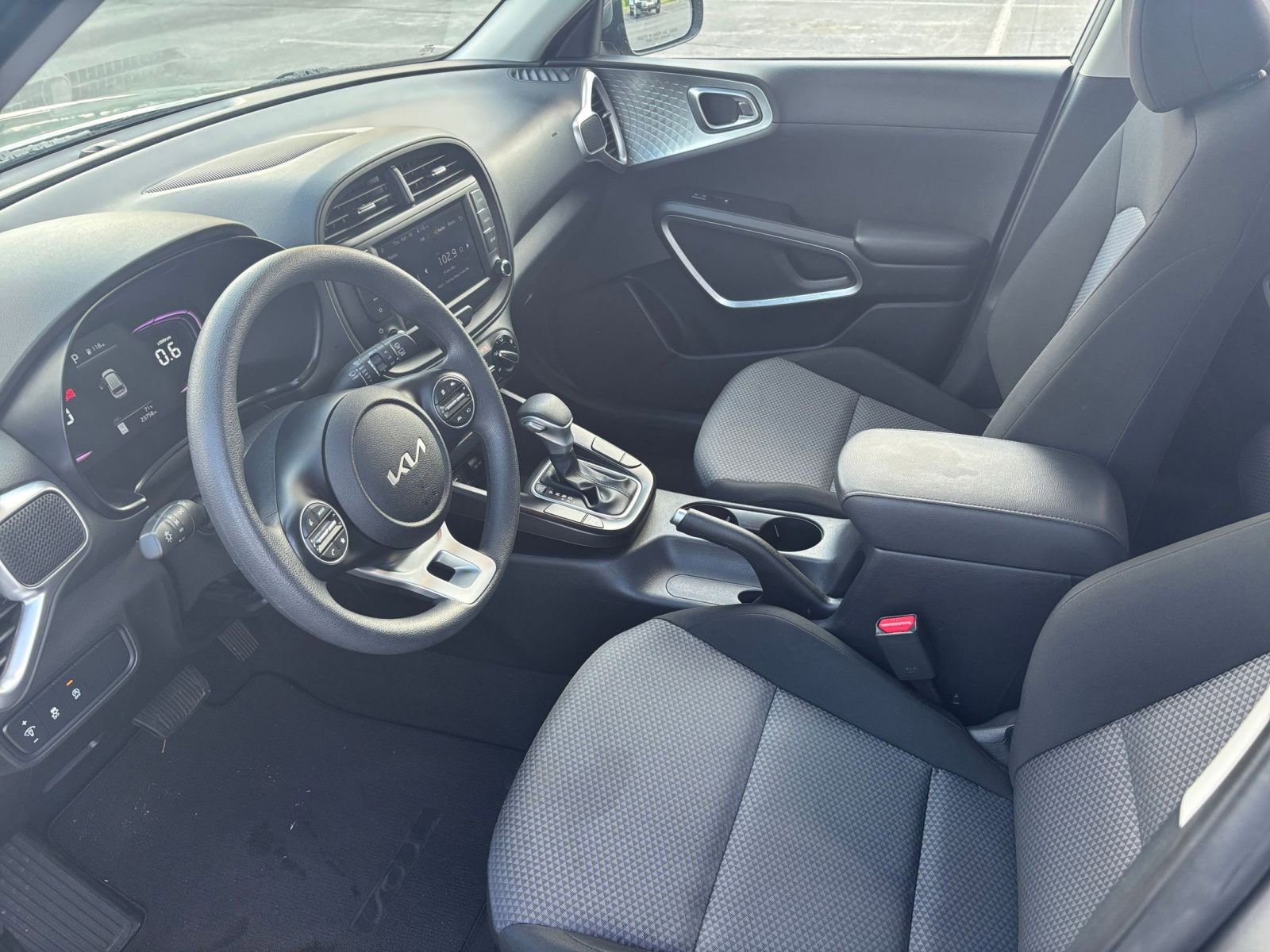 Thumbnail: 2025 Kia Soul - 24