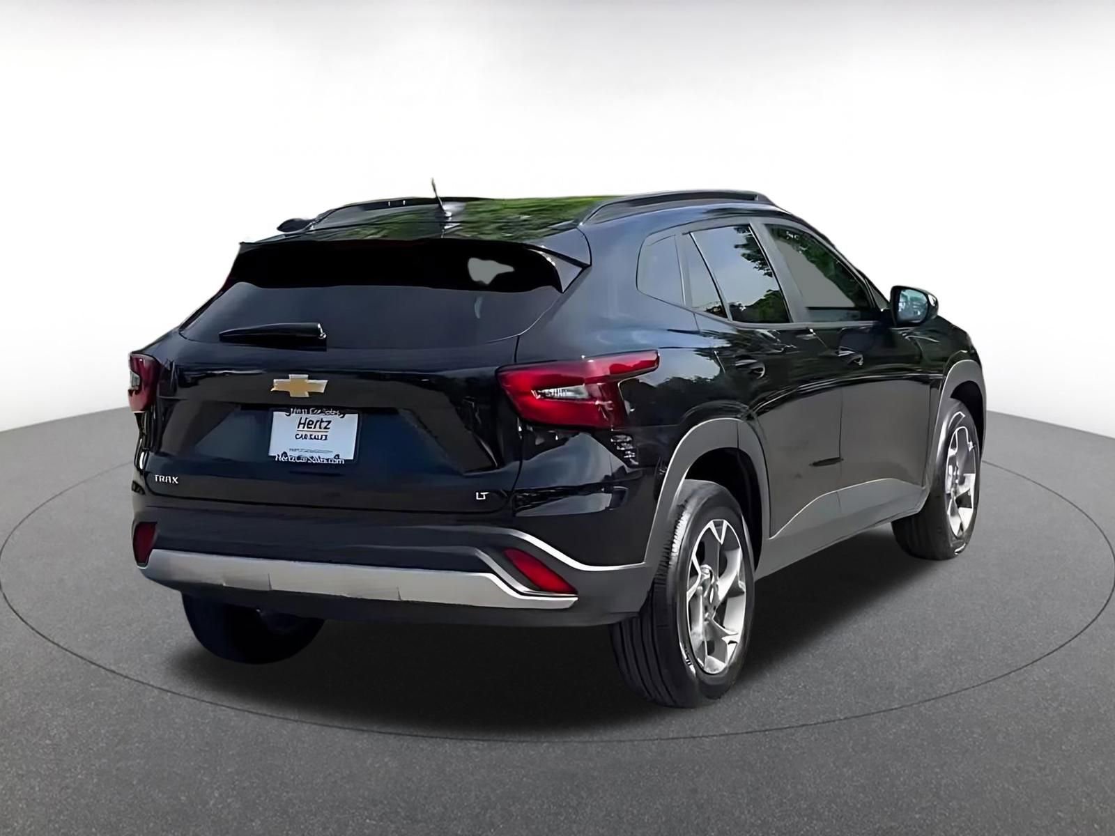 Thumbnail: 2025 Chevrolet Trax - 15