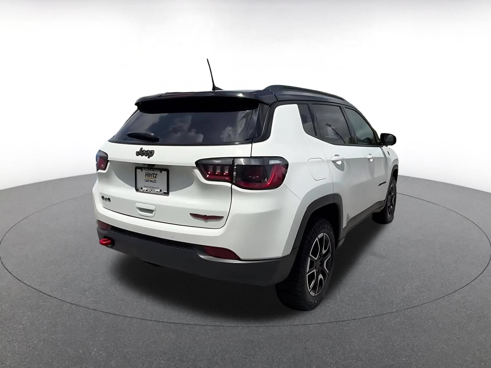 Thumbnail: 2025 Jeep Compass - 12