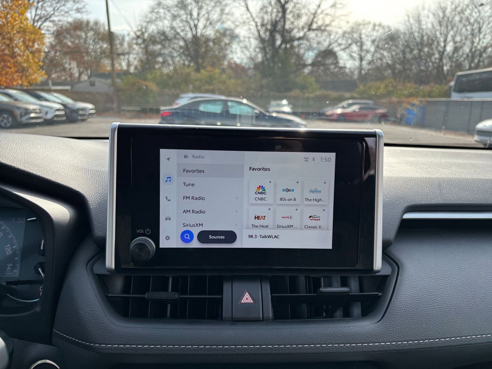 Thumbnail: 2025 Toyota RAV4 - 21