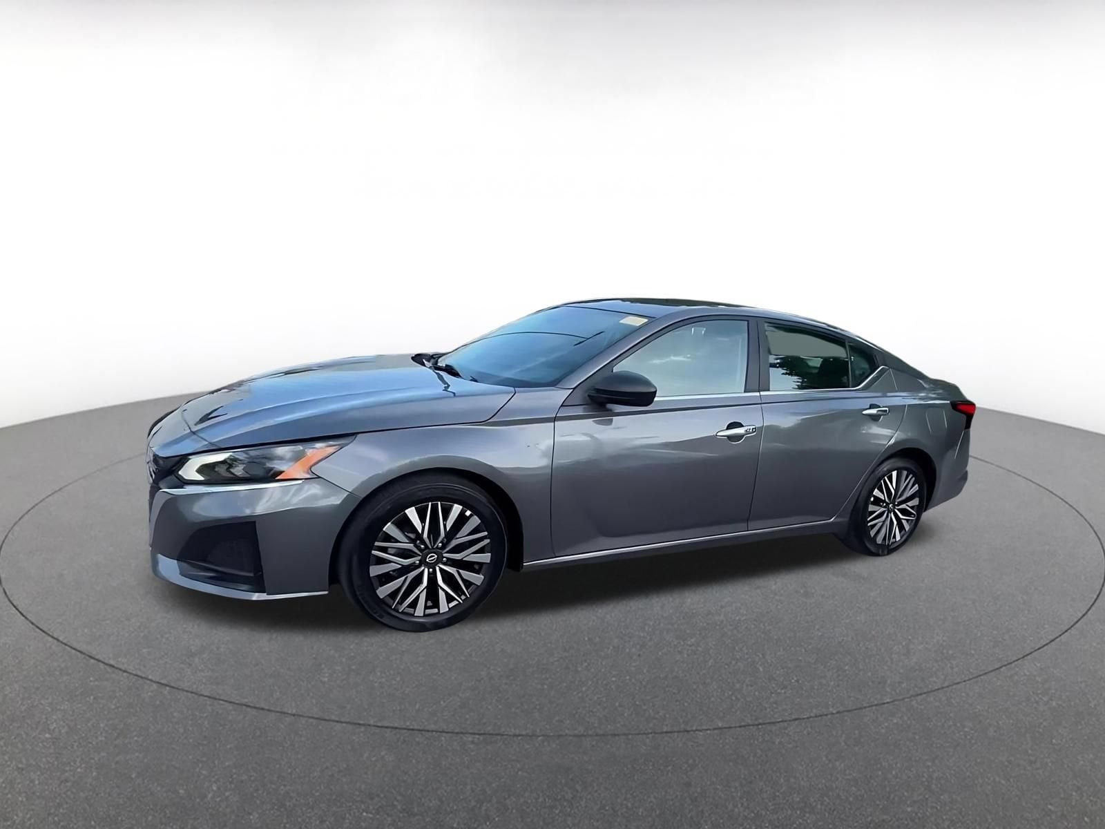 Thumbnail: 2025 Nissan Altima - 7
