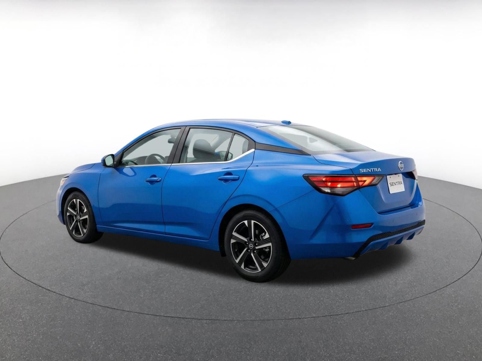 Thumbnail: 2025 Nissan Sentra - 5